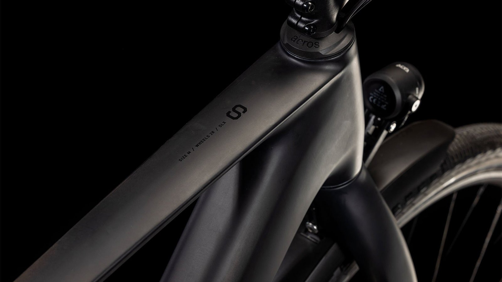 Cube 812900 20141841 Kathmandu Hybrid C62 SLX 400X carbon n black 2.jpg