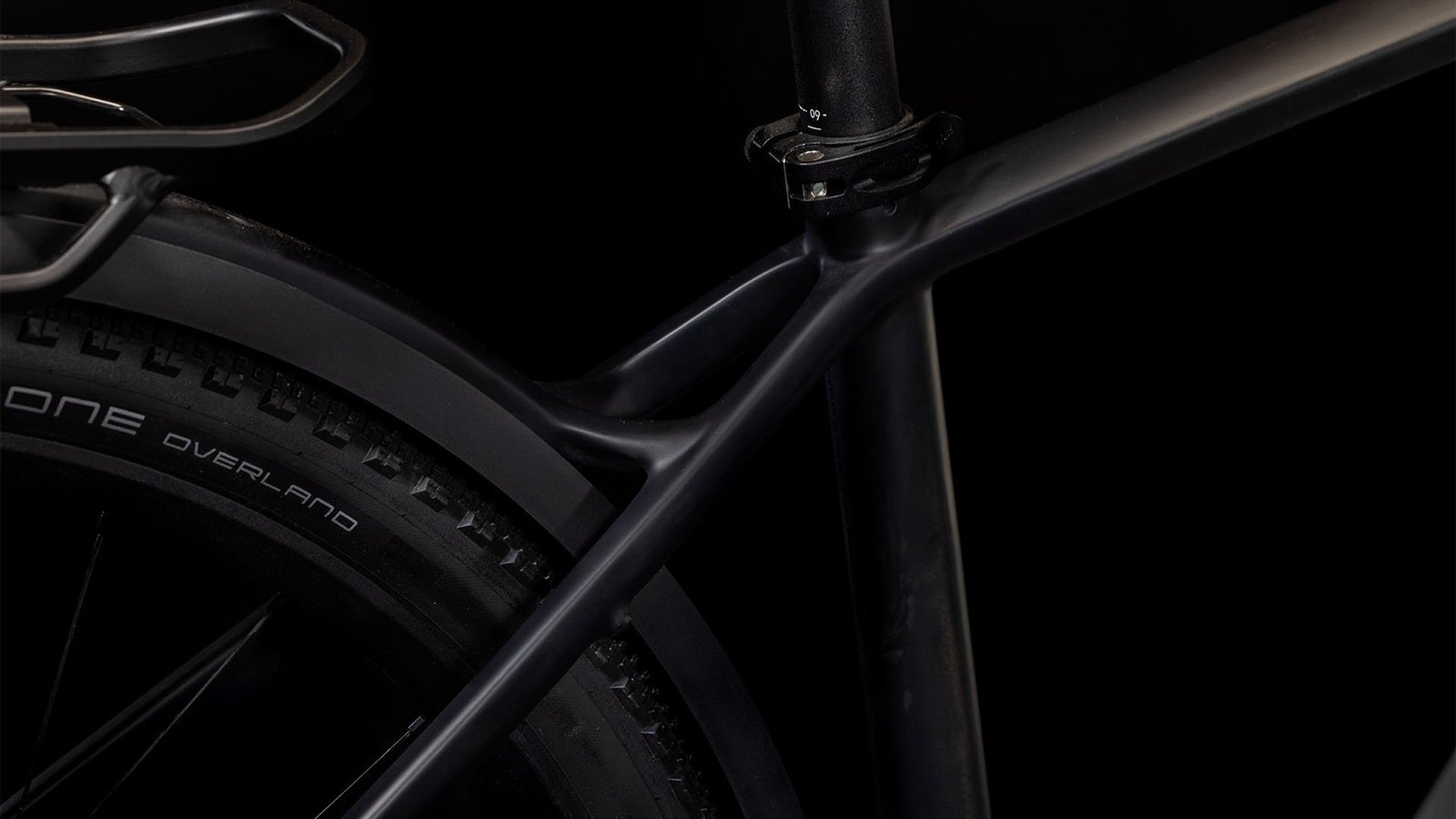 Cube 812900 20141841 Kathmandu Hybrid C62 SLX 400X carbon n black 5.jpg