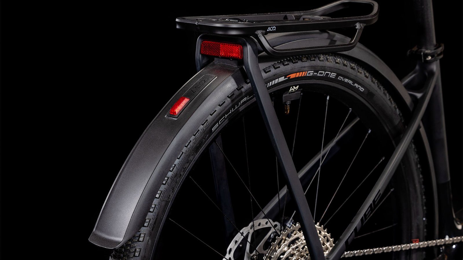 Cube 812901 20141842 Kathmandu Hybrid C62 SLX 400X Easy Entry carbon n black 6.jpg